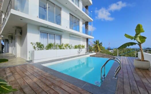 Condominio con vista al mar en el centro