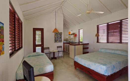 Hotel Caribeño cerca de la playa y el pueblo