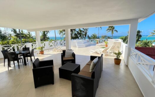 Hotel frente a la playa turística de Las Terrenas