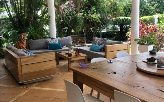 Villa tranquila de 4 habitaciones en comunidad serena