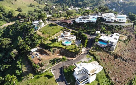 Lotes en comunidad cerrada con vistas impresionantes