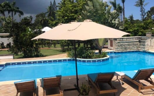 Villa tranquila de 4 habitaciones en comunidad serena