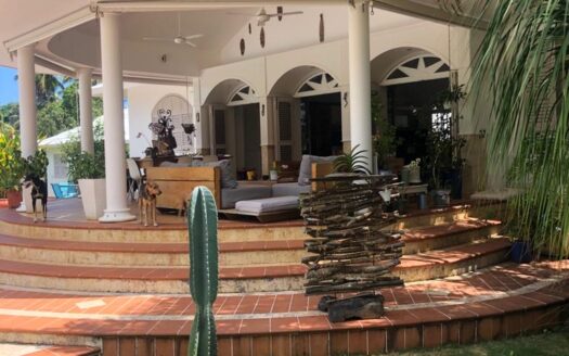 Villa tranquila de 4 habitaciones en comunidad serena