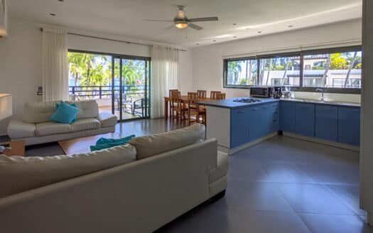 First-line 3-BR condo in beachfront apart-hotel