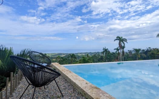 Impresionante Villa con Vista Panorámica al Océano