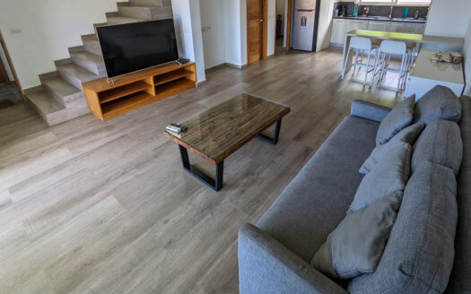 Ático moderno con terraza privada en el centro
