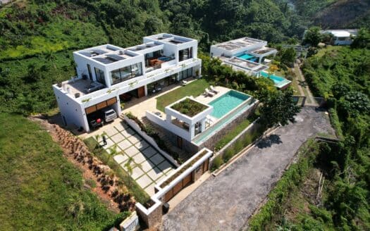 Villa eficiente enérgicamente con maravillosa vista al océano