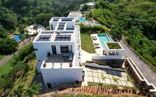 Villa eficiente enérgicamente con maravillosa vista al océano