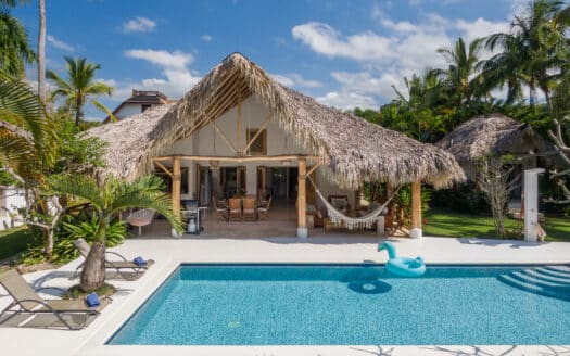 Luxury Caribbean villa in a beachfront community in Coson