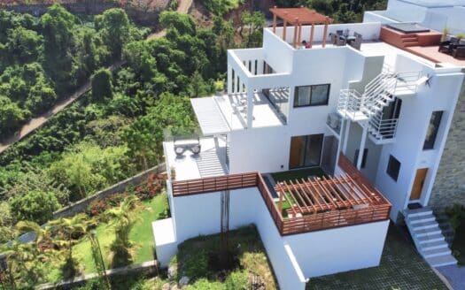 Villa de 3 habitaciones con vista al mar en una residencia cerrada central