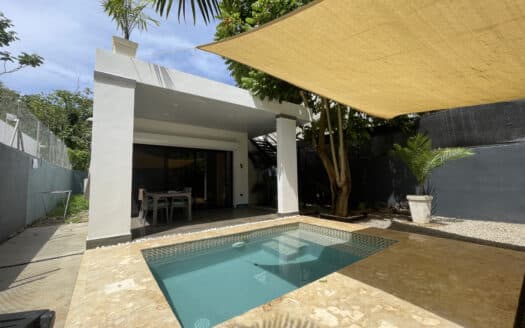 Charming 3-Bedroom Villa Near the Shores of Popy Beach