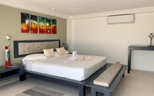 Villa contemporánea de 5 dormitorios con vista al océano