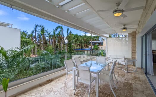 Penthouse in town and close to the beach