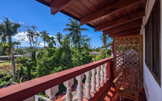 Prime location residence