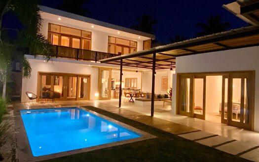 Elegante y Acogedora Villa en Playa Bonita