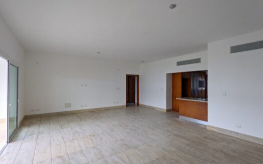Condo espacioso con terraza en la azotea
